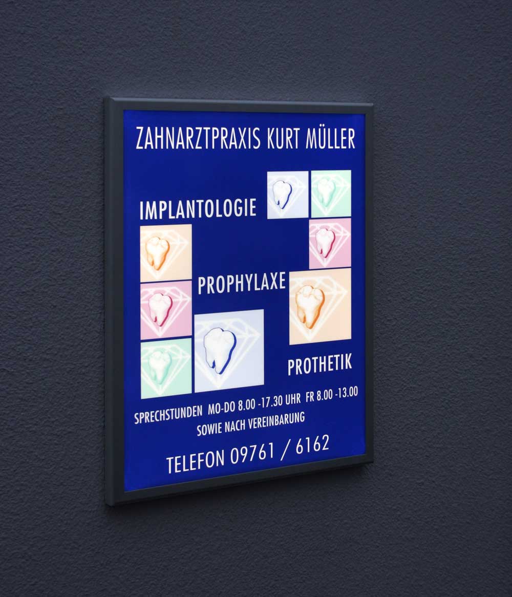 LED-beleuchtetes Schild - 60 x 78 cm