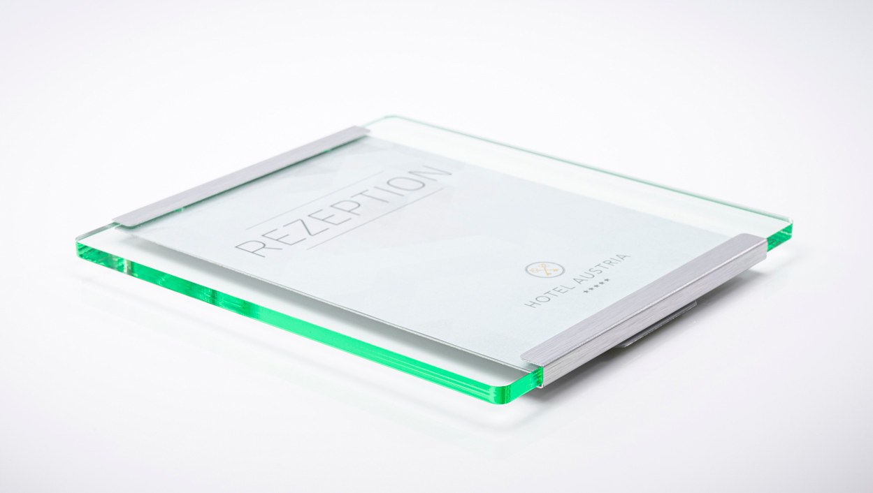 Türschild NIRO.glaslook - 180 x 149 mm (BxH)
