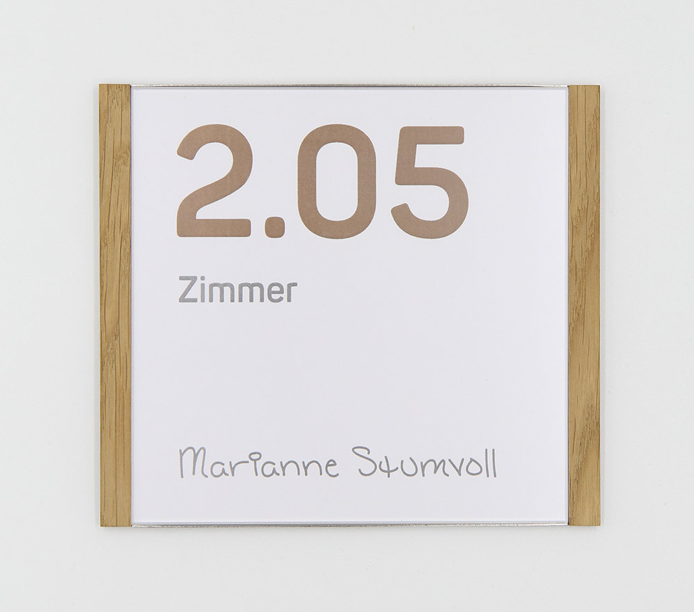 Türschild NIRO.eiche - 163,5 x 150,5 mm