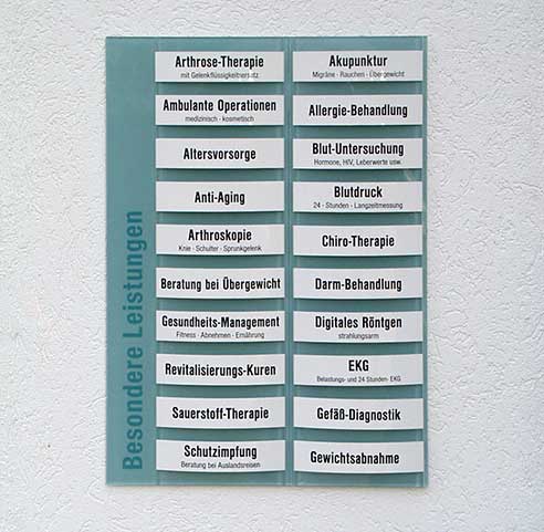 Leistungs-Tafel - 525 x 750 mm - mit 16 Titel