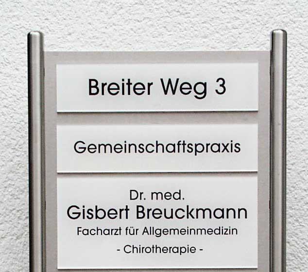 Edelstahl-Schildständer - Typ ESR-H-V2A-Plexi-Breuckmann