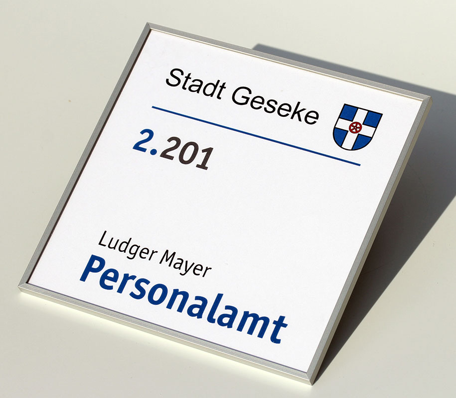Türschild MADRID Silver Line - 120,5 x 120,5 mm - - entnahmesicher -