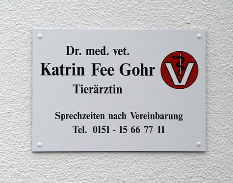 Preiswertes Schild Typ Dibond - 4 mm Alu-Kunststoff-Sandwichplatte