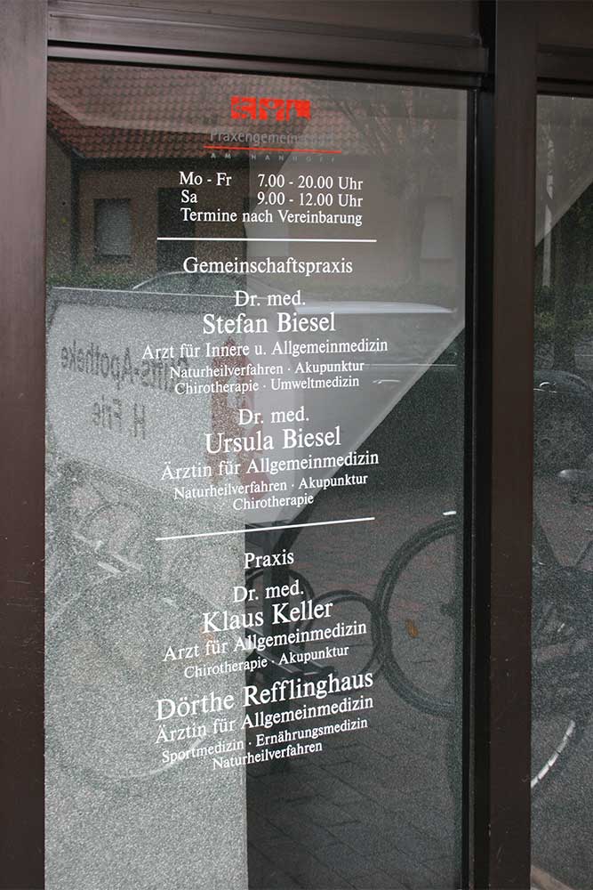 Folientexte computergeschnitten - ca. 600 mm breit