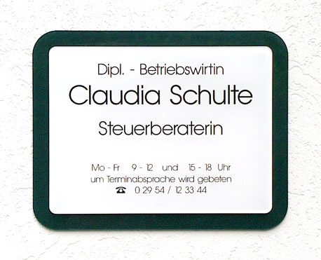 Rundeck Acrylglasschild 8 mm Typ Delta - mit Hintergrundplatte
