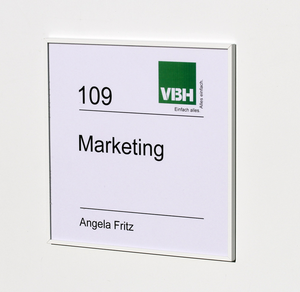 Türschild MADRID White Line - 212,5 x 299,5 mm A4 hoch