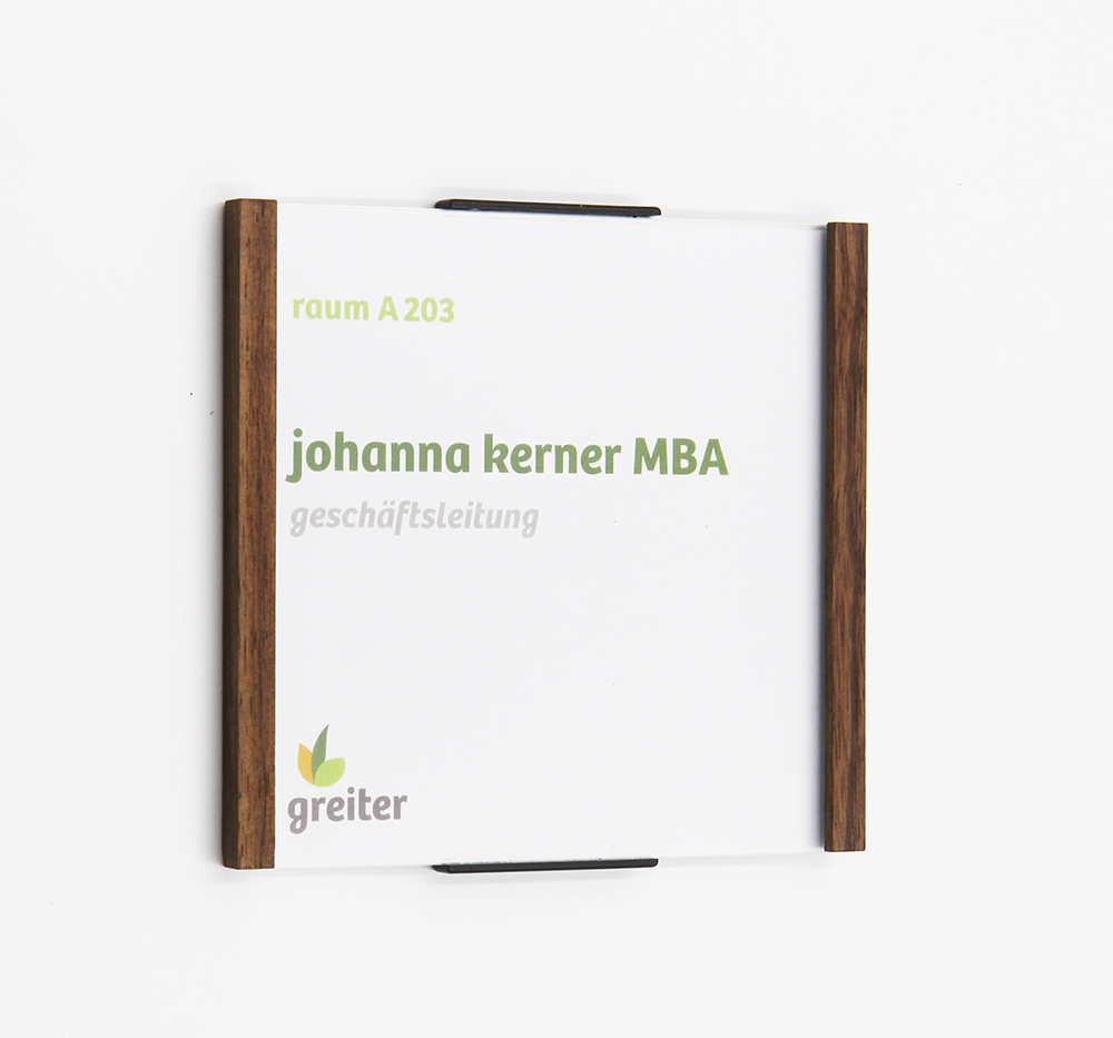 Türschild LMH OSLO Nussbaum - 160 x 103 mm (BxH) A6 quer