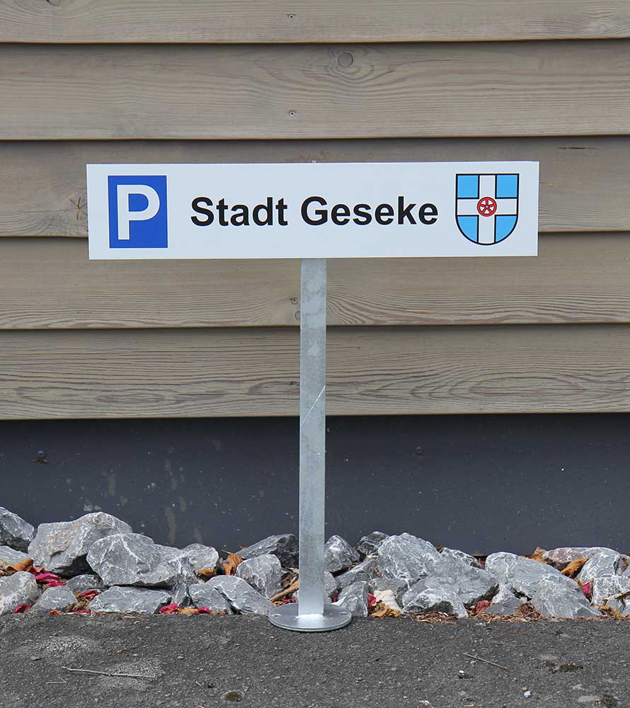Parkplatzschild 520 x 110 mm (BxH) - mit Pfosten zum Aufschrauben