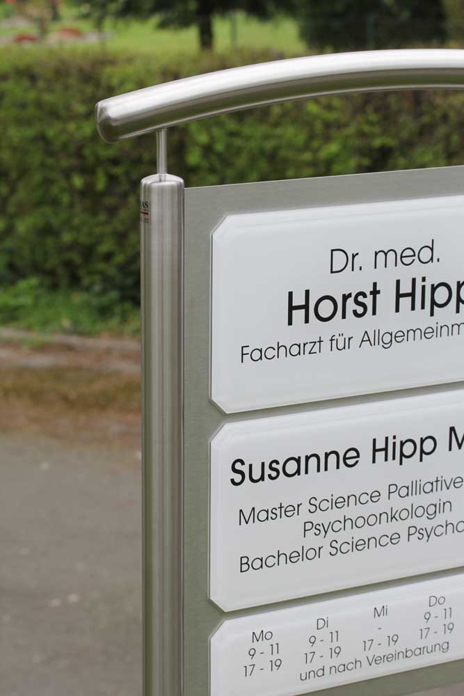 Edelstahl-Schildständer - Typ Halbbogen-V2A-Hipp