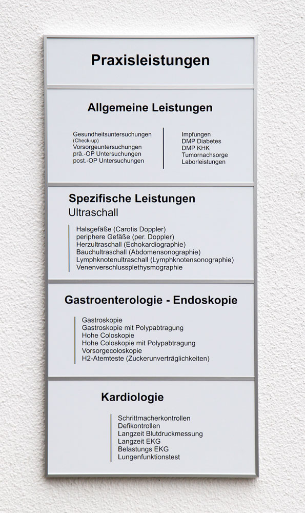 Alu-Wechselrahmen Typ Theta- - Rahmen silber eloxiert-Einschiebeschilder weiß