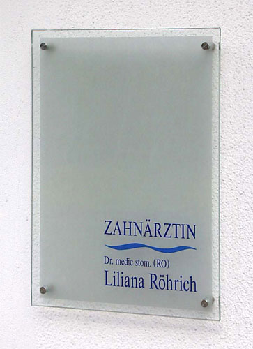 Echtglas-Schild (ESG) - 8 mm Typ Kristallum-satiniert