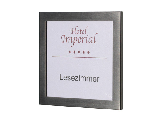 Edelstahl-Türschild Margo