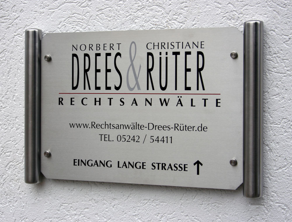 Achteck Edelstahl-Schild 2 mm Typ Okto-ESR - auf Edelstahl-Konstruktion