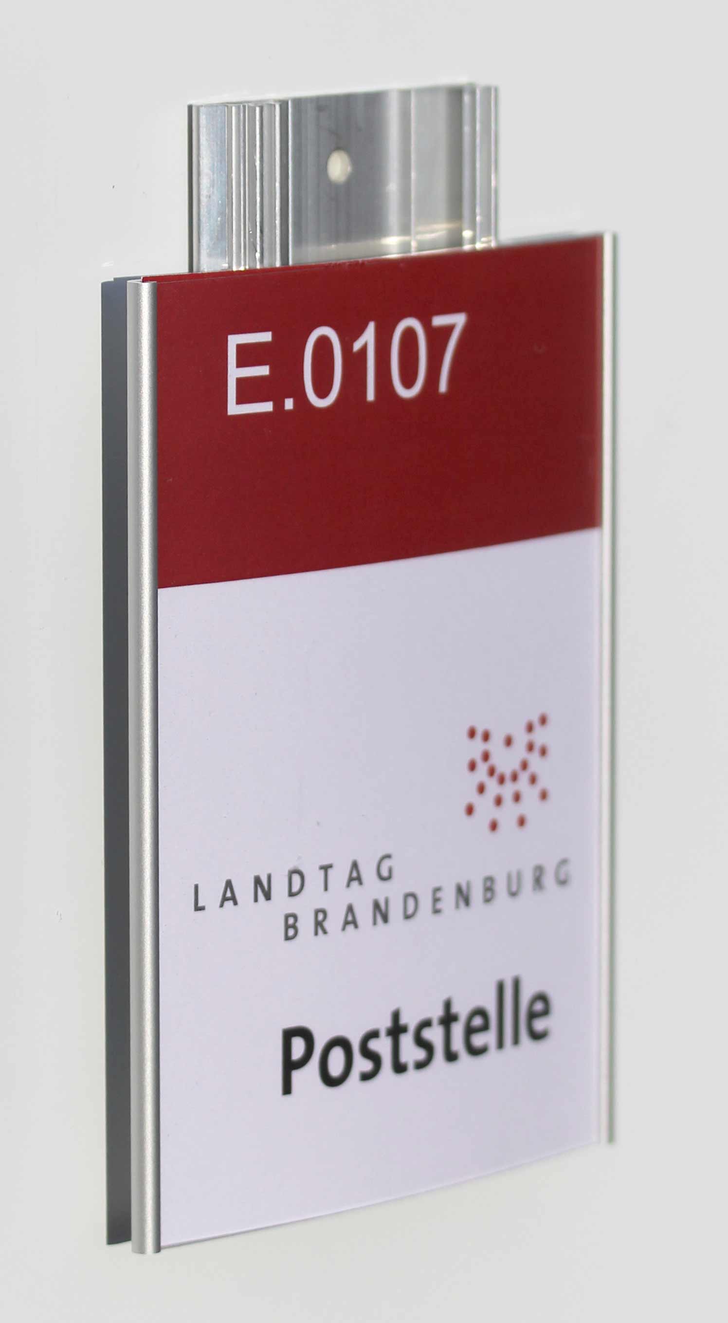 Türschild CIS.clic - 110 x 105 mm (BxH)