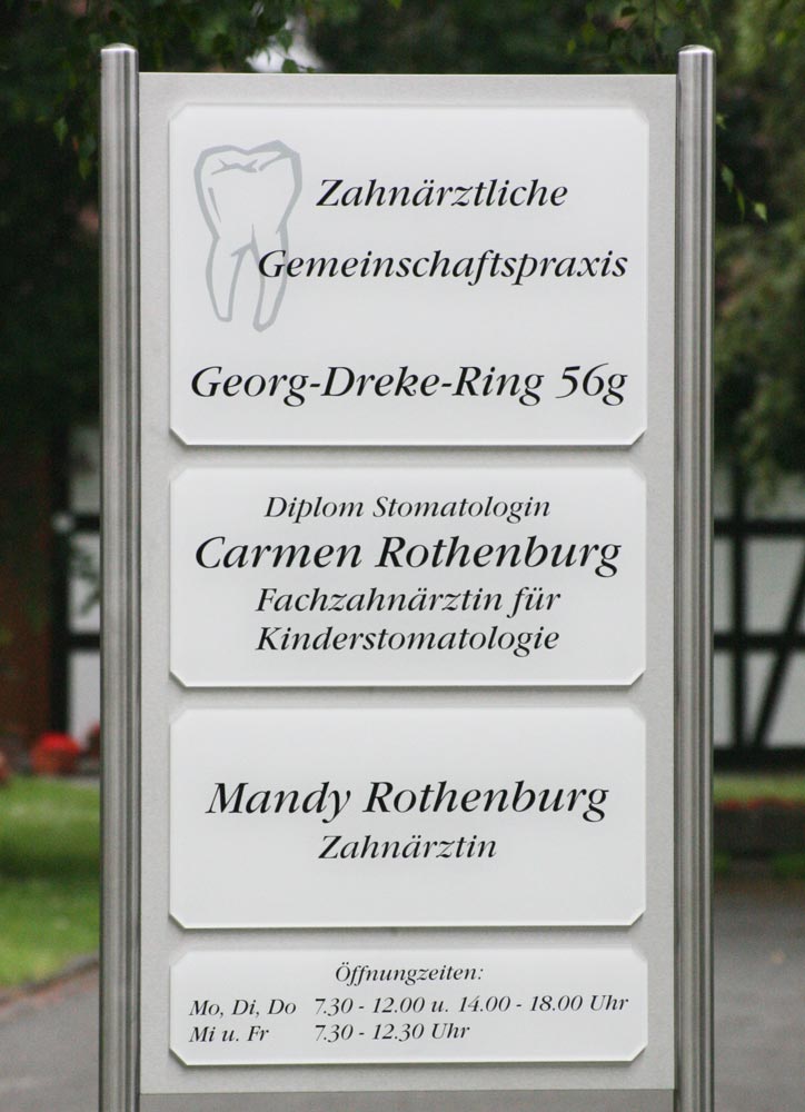 Edelstahl-Schildständer - Typ ESR-H-V2A-Plexi-Rothenburg