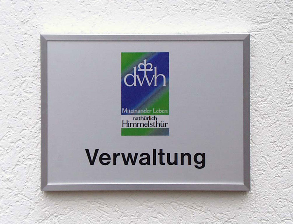 Alu-Wechselrahmen Typ Theta- - Rahmen und Einschiebe-Schilder silber eloxiert