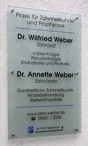 Echtglas-Schild (ESG) - 8 mm Typ Kristallum-satiniert
