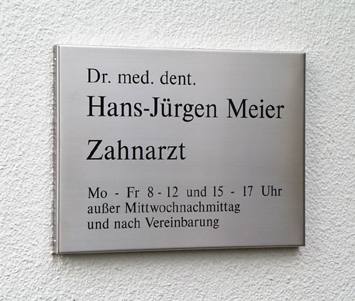 Edelstahl-Kassetten-Schild - 20 mm abgekantet Typ Profil
