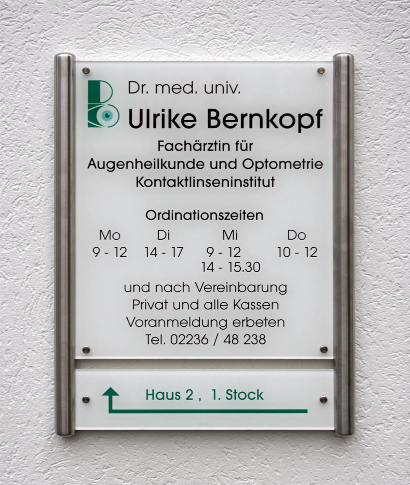 Rechteck Acrylglasschild 8 mm Typ Beta-ESR - auf Edelstahl-Konstruktion