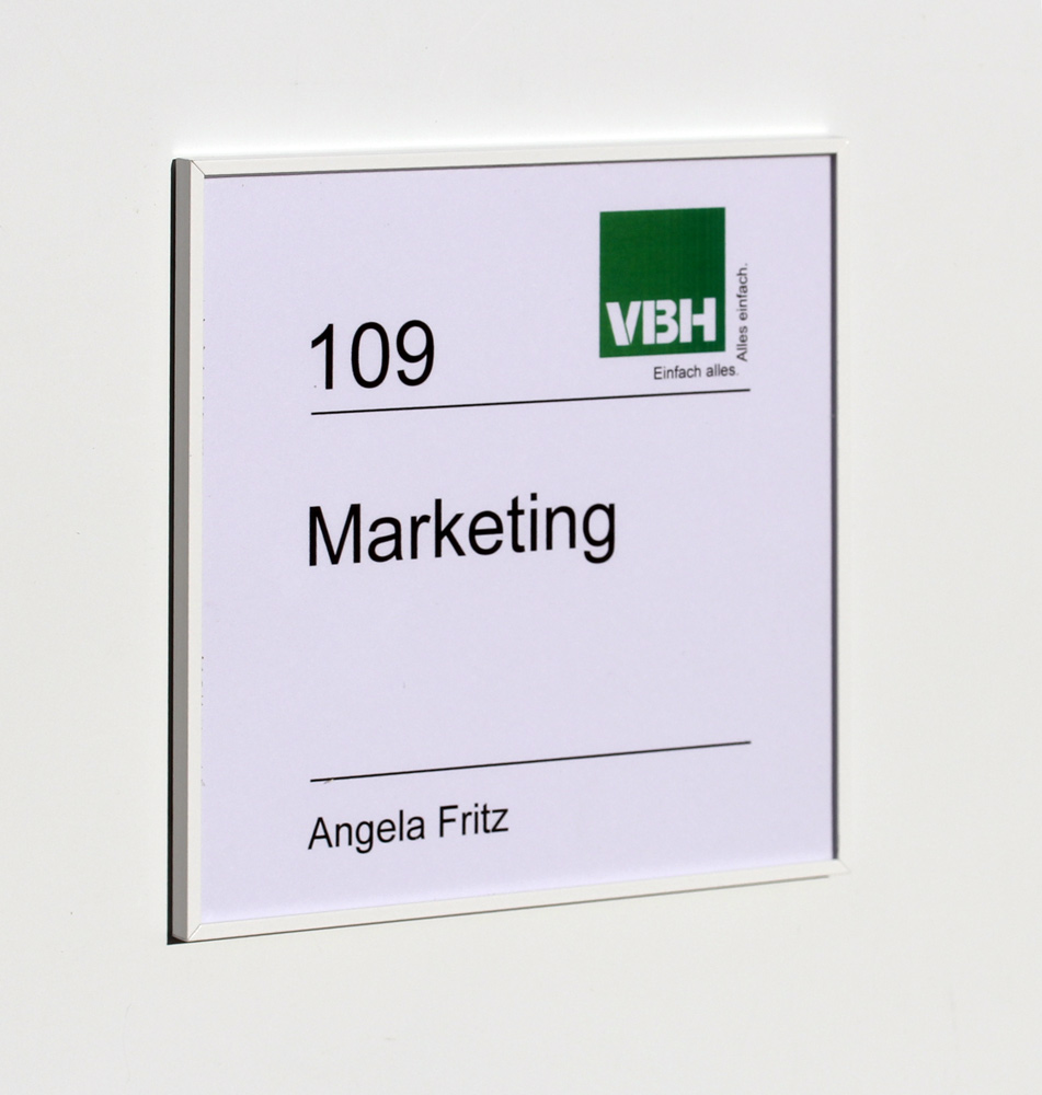 Türschild MADRID White Line - 212,5 x 299,5 mm A4 hoch