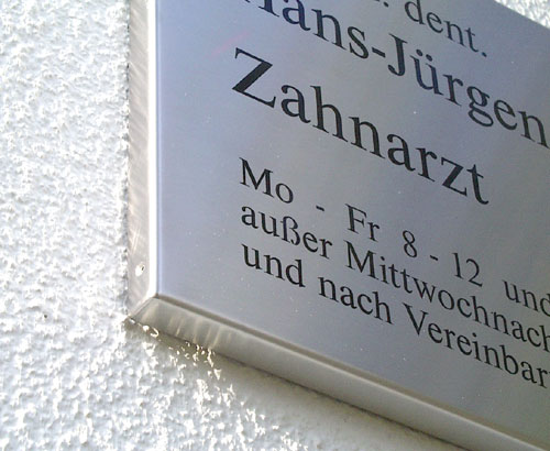 Edelstahl-Kassetten-Schild - 20 mm abgekantet Typ Profil