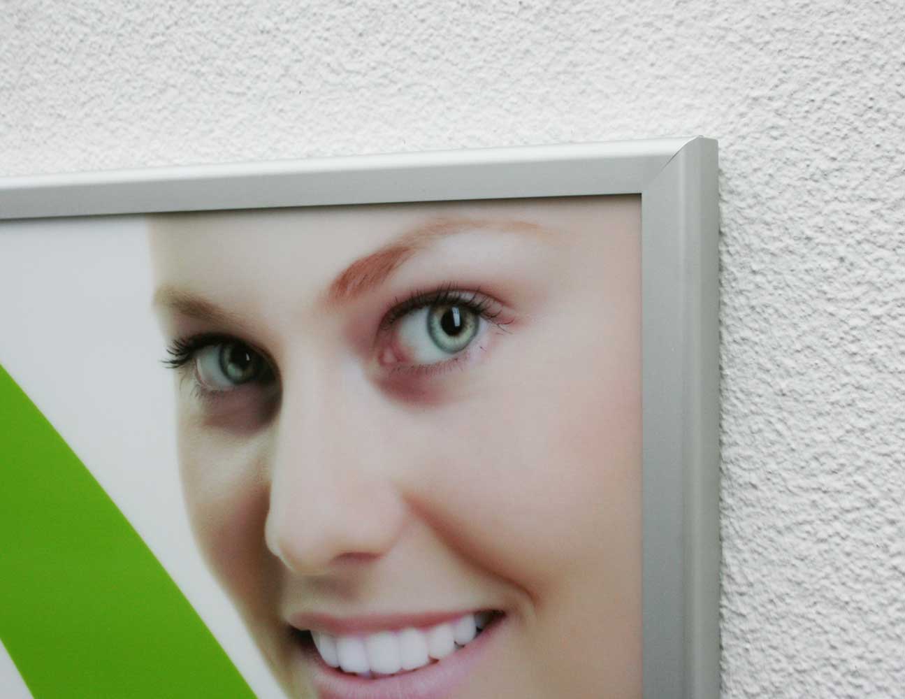 LED-beleuchtetes Schild - 55 x 95 cm