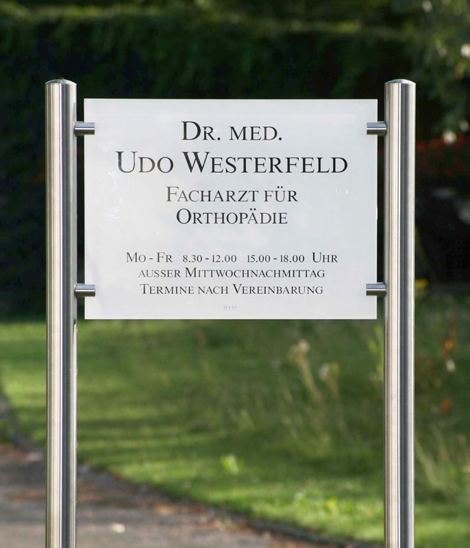 Edelstahl-Schildständer - Typ HGH-Plexi-4030