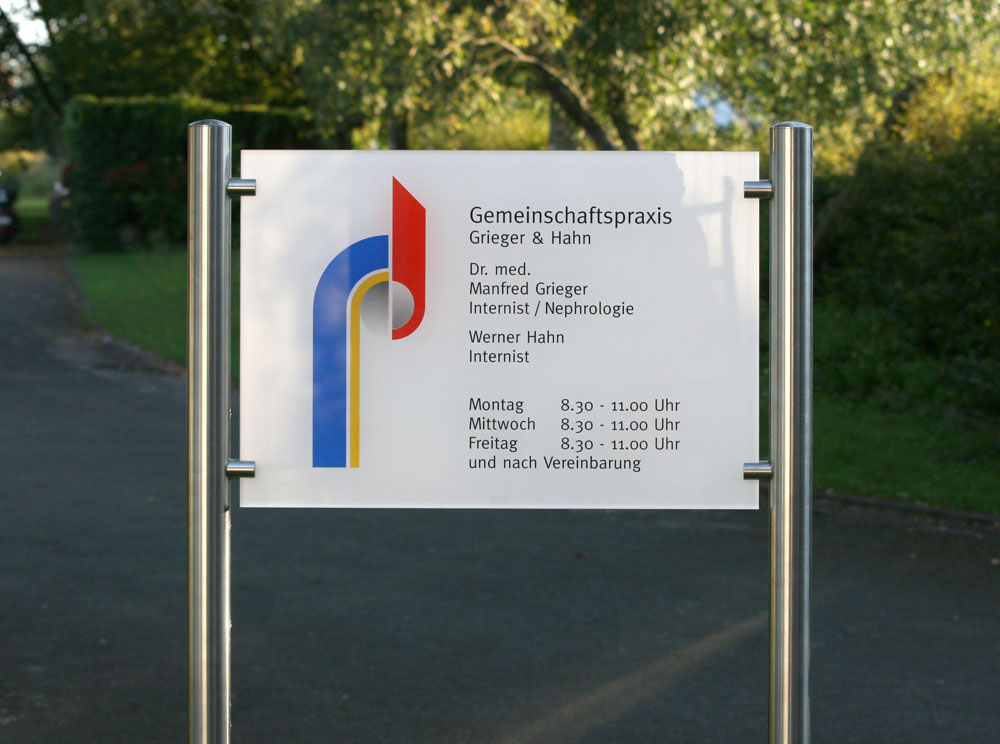 Edelstahl-Schildständer - Typ HGH-Plexi-4030