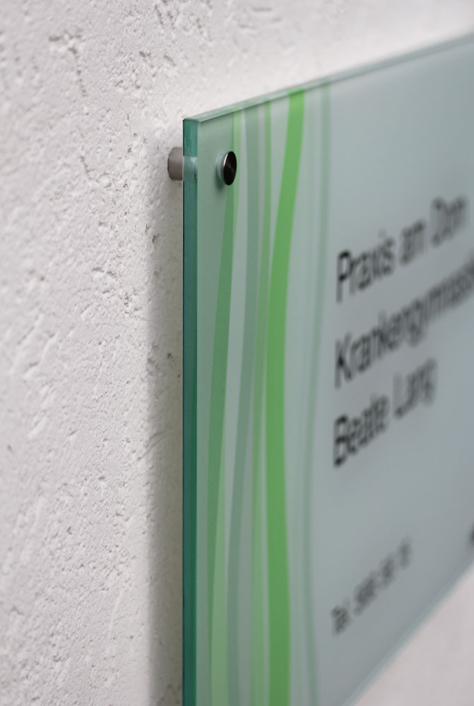 Echtglas-Schild (ESG) - 8 mm Typ Kristallum-weiß